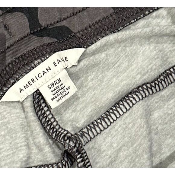 American Eagle Pantalon Camo Print Joggers - Picture 4 of 8